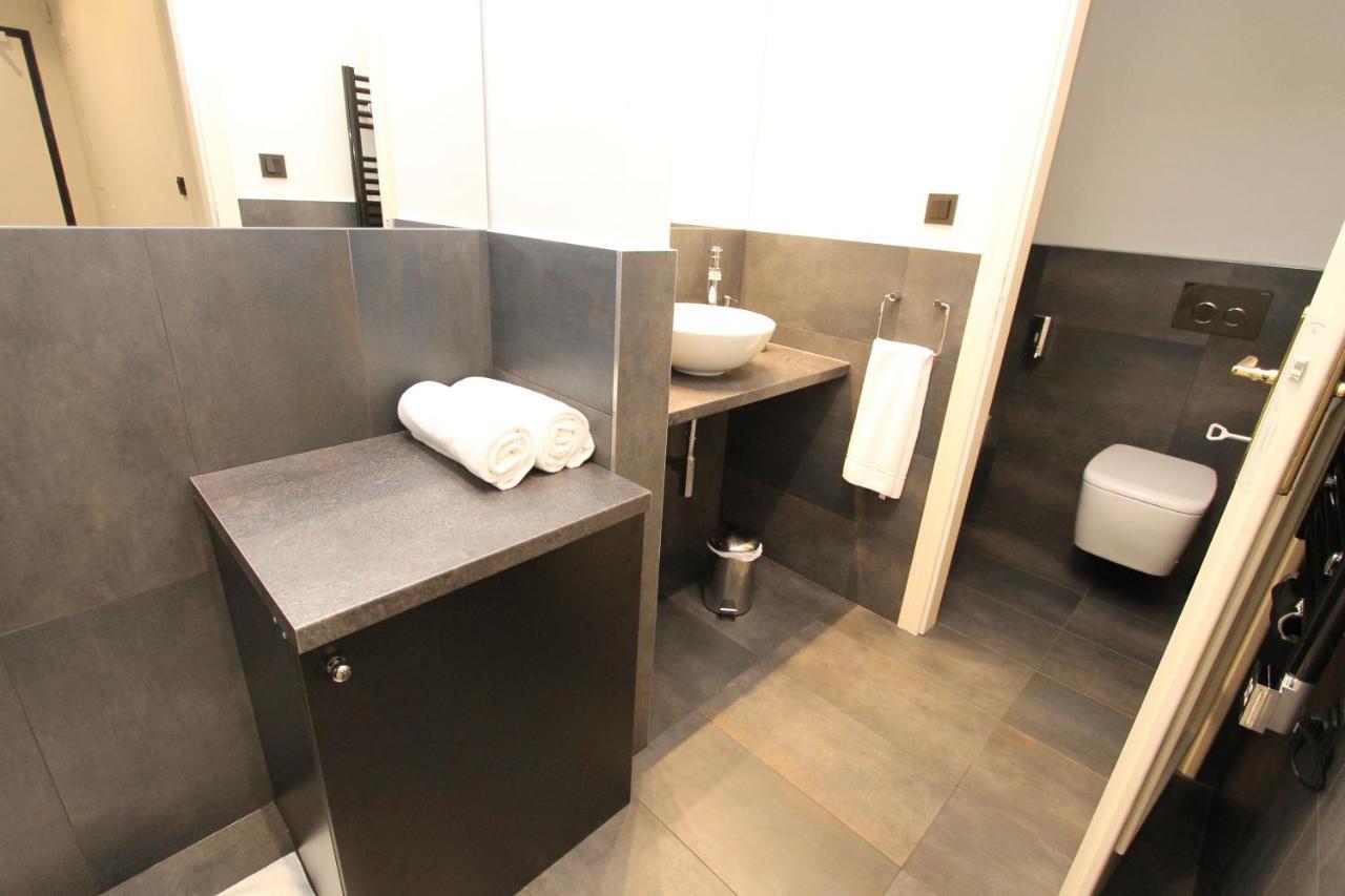Luxury Apartments Krocinova Прага Экстерьер фото