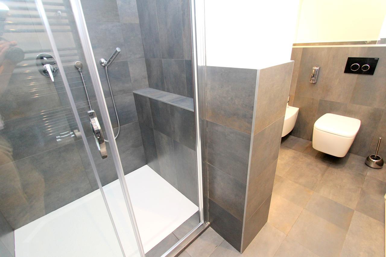 Luxury Apartments Krocinova Прага Экстерьер фото