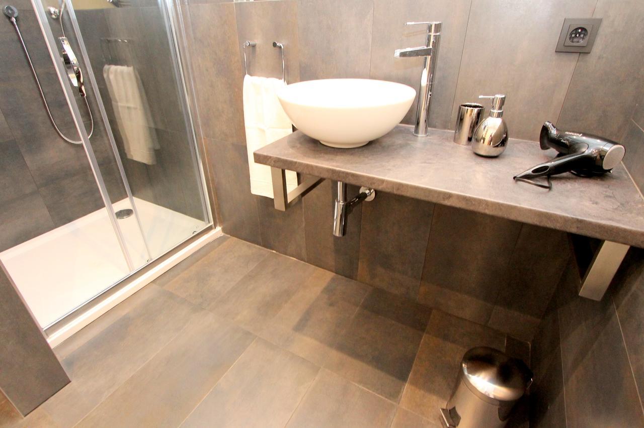 Luxury Apartments Krocinova Прага Экстерьер фото