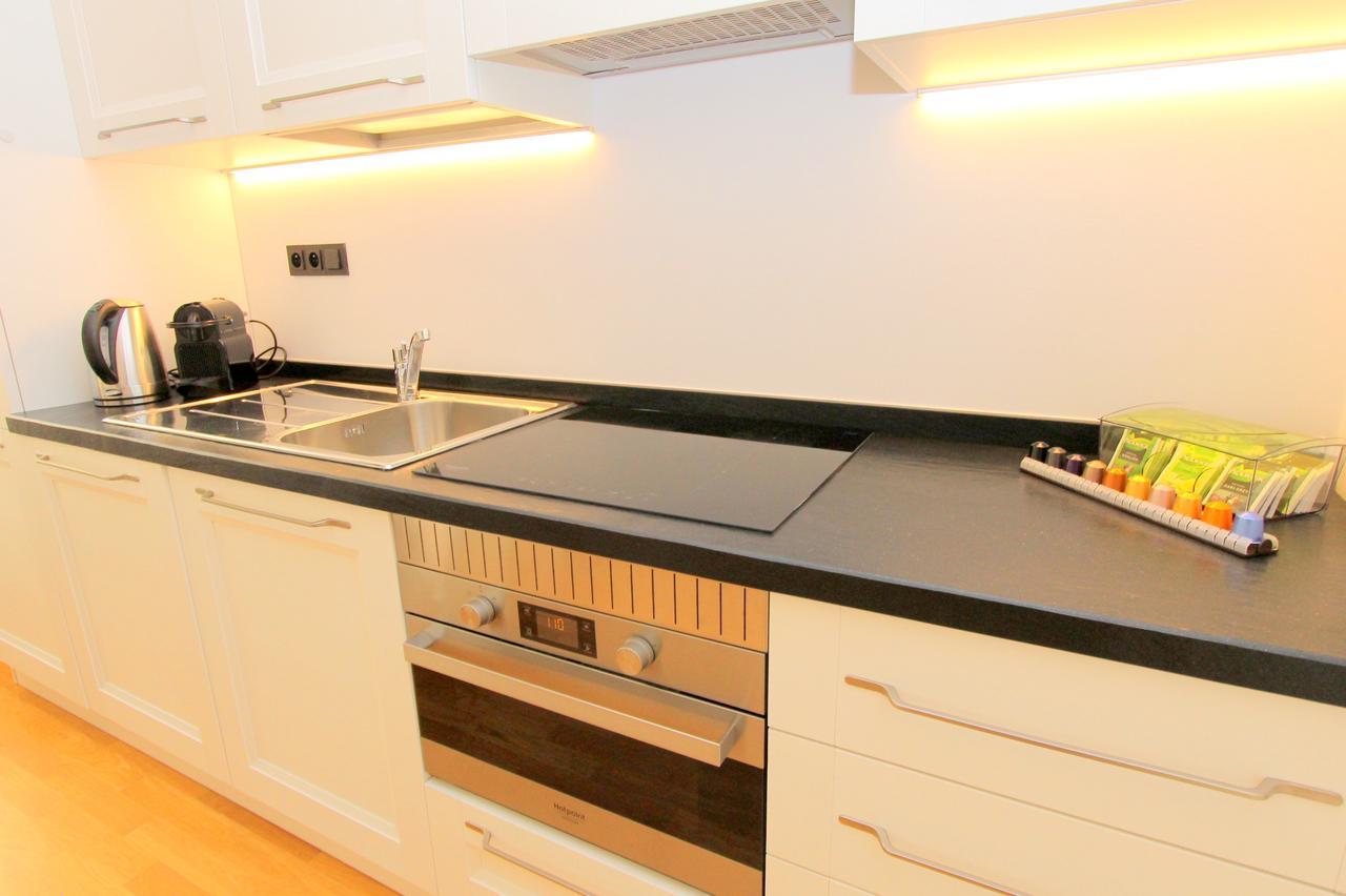 Luxury Apartments Krocinova Прага Экстерьер фото